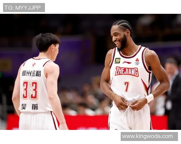 北京篮球队的攻防策略分析与比赛控制能力的得失总结