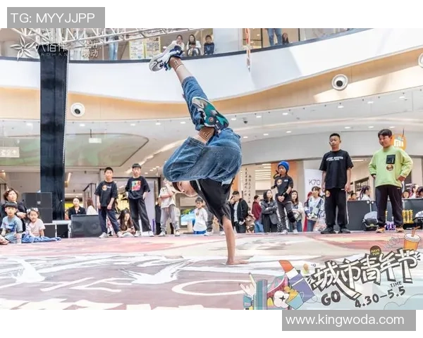 广州街舞队边路渗透战术解析与街舞文化的深度融合探讨