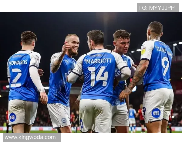 卡迪夫与哈德斯菲尔德激战正酣谁能在这场对决中笑到最后